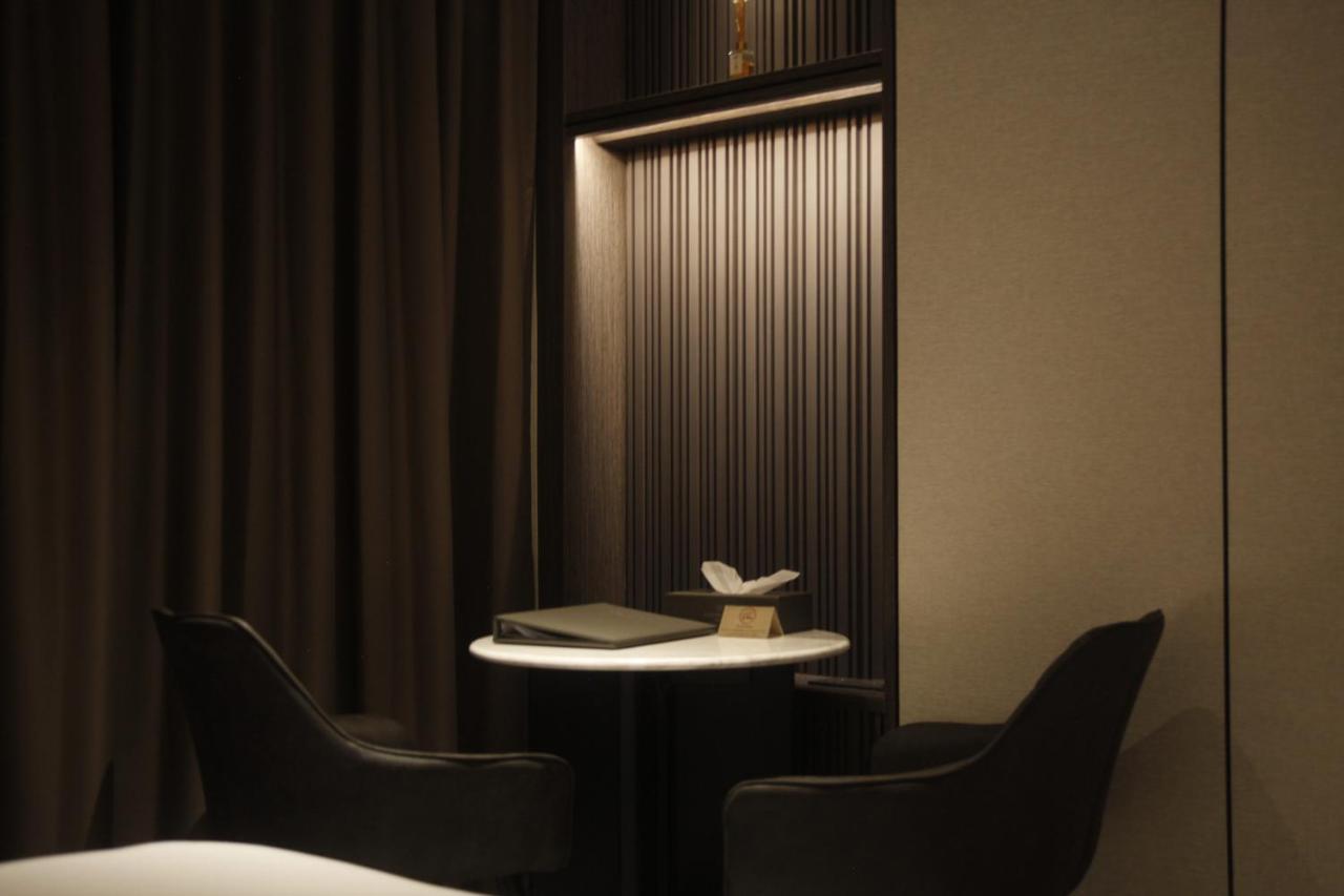 Cascade Hotel Bangkok Dış mekan fotoğraf